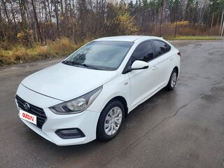 2017 Hyundai Solaris II, белый, 820000 рублей, вид 1