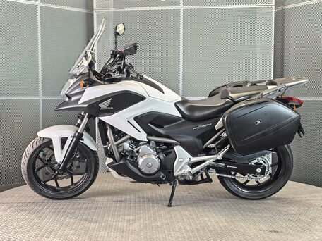 2013 Honda NC 700X, белый, 595000 рублей, вид 5