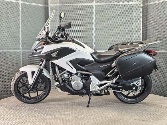 2013 Honda NC 700X, белый, 595000 рублей - вид 4