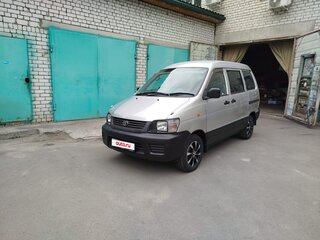 2000 Toyota Lite Ace V, серебристый, 650000 рублей, вид 1