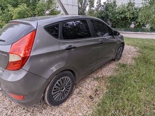 2012 Hyundai Solaris I, серый, 590000 рублей, вид 2