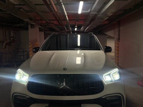 2020 Mercedes-Benz GLE 450 II (V167), белый, 5650000 рублей, вид 2