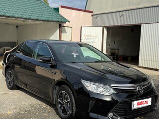 2015 Toyota Camry VII (XV50) Рестайлинг, чёрный, 1600000 рублей, вид 4