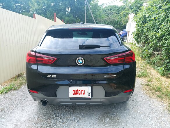 2018 BMW X2 sDrive18i I (F39), чёрный, 1900000 рублей - вид 8