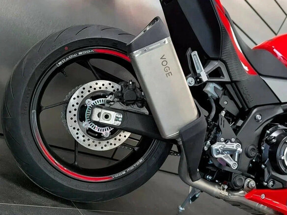 2025 Voge 525RR, красный, 539100 рублей - вид 7