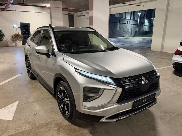 2022 Mitsubishi Eclipse Cross I Рестайлинг, серебристый, 3149750 рублей - вид 4