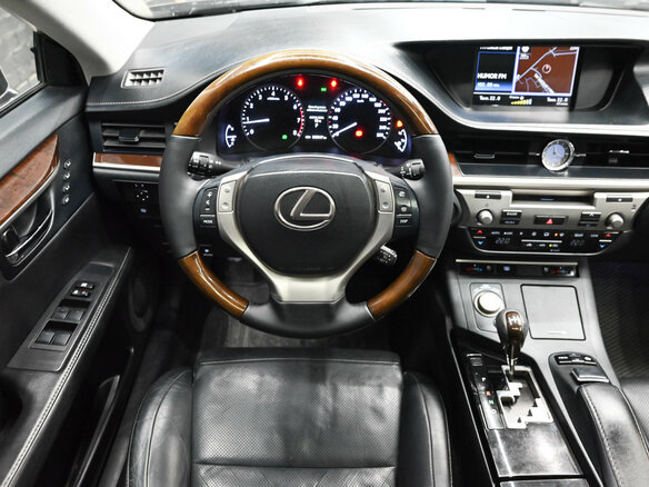 2013 Lexus ES 250 VI, коричневый, 2250000 рублей - вид 14