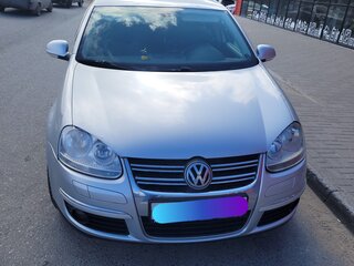 2010 Volkswagen Jetta V, серебристый, 610000 рублей, вид 1
