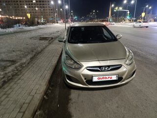 2011 Hyundai Solaris I, бежевый, 500000 рублей, вид 4