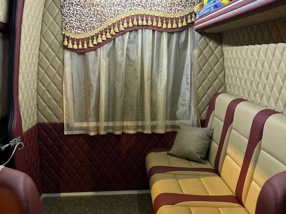 2011 Mercedes-Benz Sprinter, серый, 4450000 рублей - вид 4