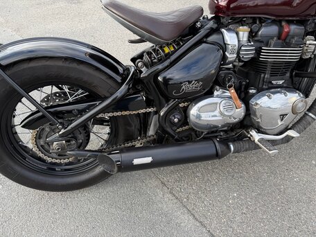 2017 Triumph Bonneville Bobber, чёрный, 1150000 рублей, вид 5