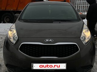 2015 Kia Venga 5-speed I Рестайлинг, серебристый, 850000 рублей, вид 2