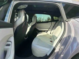2025 Xpeng P7 750 II, розовый, 5000000 рублей, вид 5