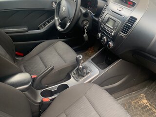 2013 Kia Cerato III, чёрный, 750000 рублей, вид 3