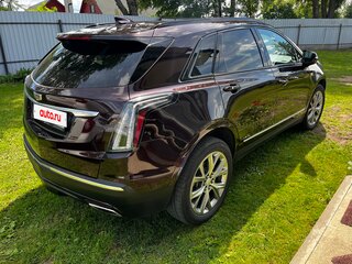 2021 Cadillac XT5 I Рестайлинг, красный, 3500000 рублей, вид 1