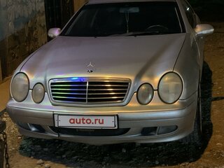 2001 Mercedes-Benz CLK-Класс 230 I (W208) Рестайлинг, серебристый, 630000 рублей, вид 1