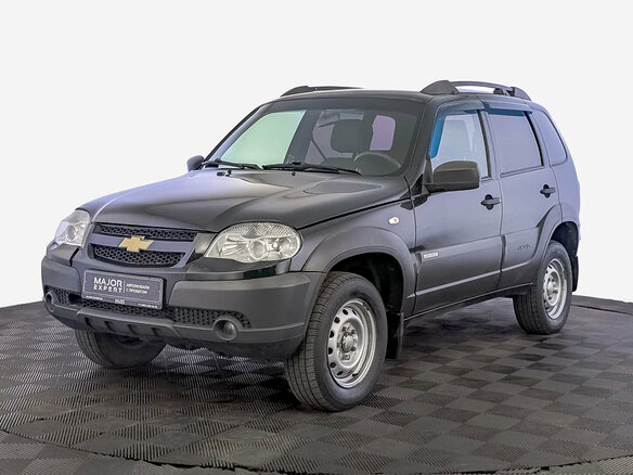 2018 Chevrolet Niva I Рестайлинг, чёрный, 700000 рублей
