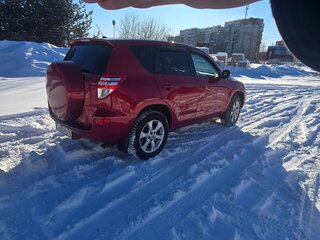 2011 Toyota RAV4 III (XA30) Рестайлинг, красный, 1550000 рублей, вид 4