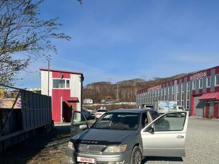 2001 Toyota Vista V (V50), серебристый, 550000 рублей, вид 1