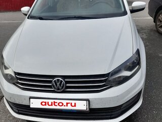 2017 Volkswagen Polo V Рестайлинг, белый, 1100000 рублей, вид 1
