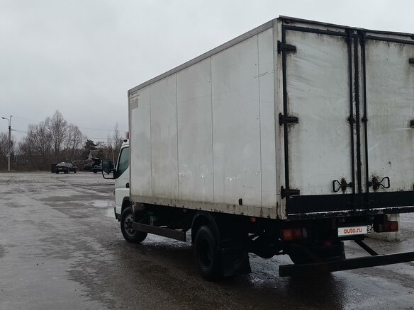 2010 Fuso (Mitsubishi) Canter, белый, 1590000 рублей - вид 2