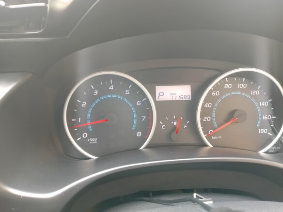 2011 Toyota Wish II, белый, 1550000 рублей - вид 8