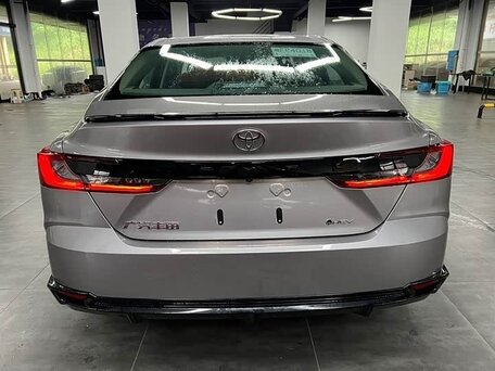 2026 Toyota Camry IX (XV80) China Market, серебристый, 4050000 рублей, вид 5