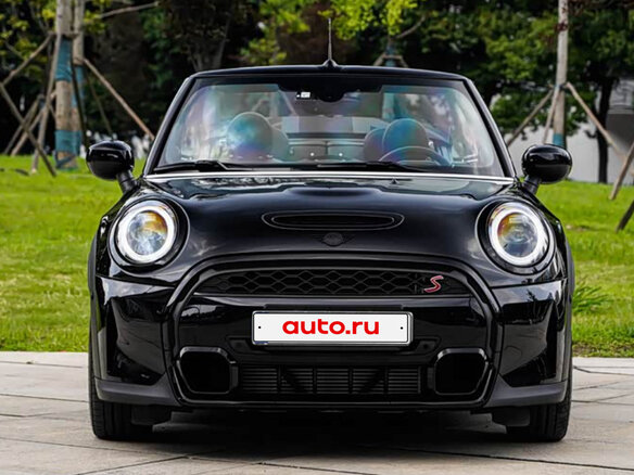 2022 Mini Cabrio, чёрный - вид 2