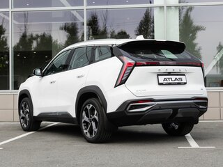 2026 Geely Atlas II, белый, 3415491 рублей, вид 4