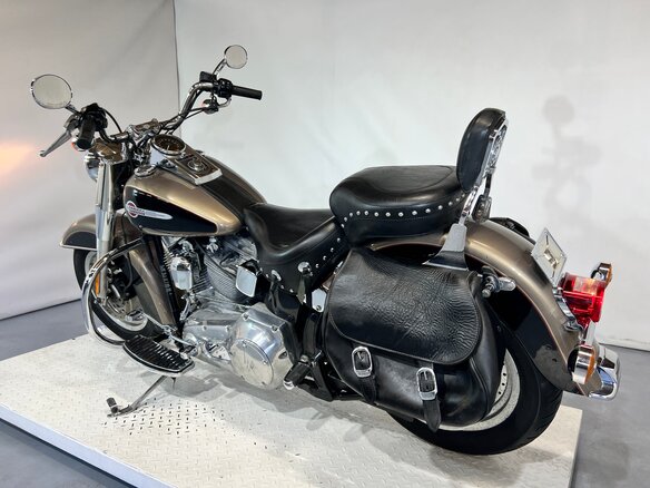 2006 Harley-Davidson Fat Boy, бежевый, 580000 рублей - вид 7