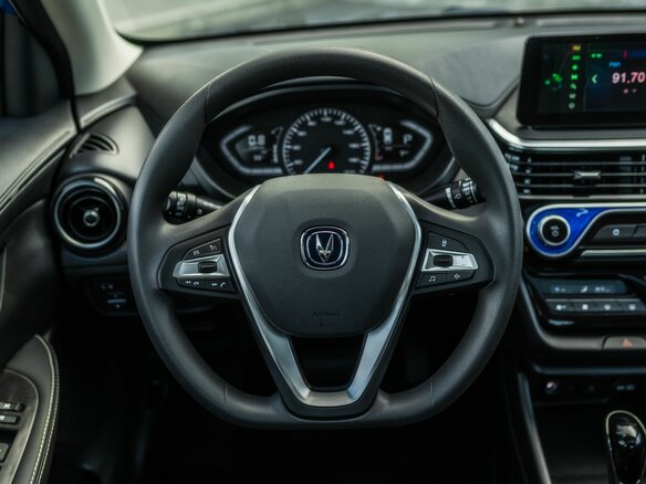 2024 Changan Alsvin, синий, 1433000 рублей - вид 10