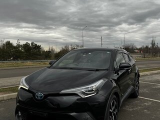 2017 Toyota C-HR I, чёрный, 2150000 рублей, вид 2