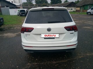 2020 Volkswagen Tiguan Allspace II, белый, 2309411 рублей, вид 4