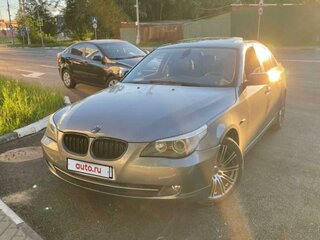 2010 BMW 5 серии 528i V (E60/E61) Рестайлинг, серебристый, 980000 рублей, вид 1