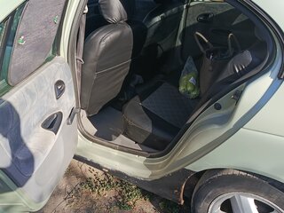2001 Renault Megane I Рестайлинг, зелёный, 300000 рублей, вид 4
