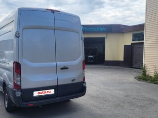 2016 Ford Transit, серебристый, 2000000 рублей, вид 3