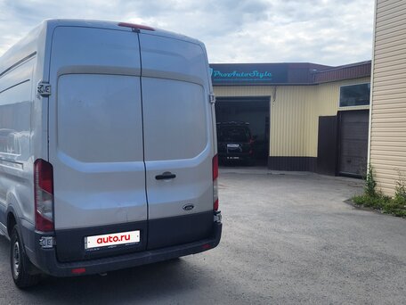 2016 Ford Transit, серебристый, 2000000 рублей, вид 3