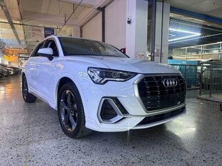 2022 Audi Q3 35 TFSI II (F3), белый, 1930000 рублей, вид 1