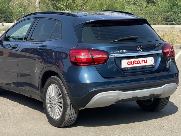 2019 Mercedes-Benz GLA 200 I (X156) Рестайлинг, синий, 2000000 рублей - вид 13