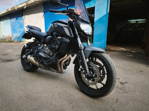 2018 Yamaha MT-07 (FZ-07), чёрный, 650000 рублей - вид 3