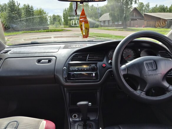 1999 Honda Accord VI, белый, 480000 рублей - вид 10