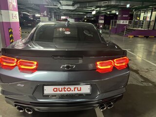 2022 Chevrolet Camaro SS VI Рестайлинг, серебристый, 7000000 рублей, вид 5