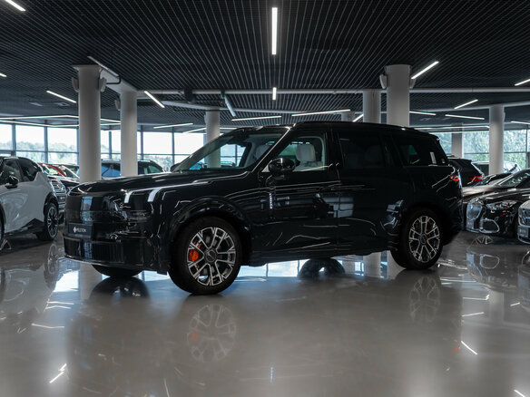 2026 Lynk & Co 900, чёрный, 7700000 рублей