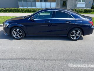2018 Mercedes-Benz CLA 200 I (C117, X117) Рестайлинг, синий, 1500000 рублей, вид 5