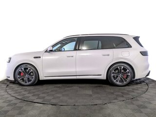 2025 Aito M8 53.4 kWh, белый, 8500000 рублей, вид 3