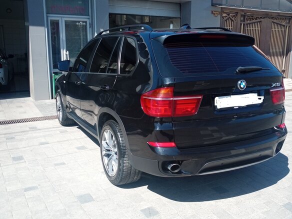 2012 BMW X5 30d II (E70) Рестайлинг, чёрный, 2590000 рублей - вид 3