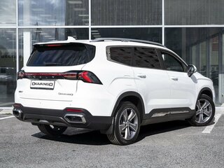 2026 Geely Okavango I Рестайлинг, белый, 3772990 рублей, вид 4