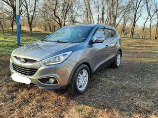 2015 Hyundai ix35 I Рестайлинг, серый, 1400000 рублей, вид 1