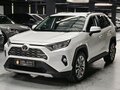 2019 Toyota RAV4 V (XA50), белый - вид 2