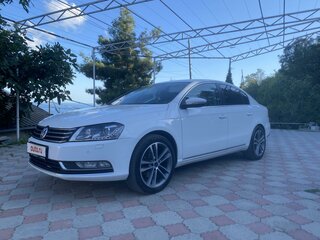 2011 Volkswagen Passat B7, белый, 1600000 рублей, вид 1